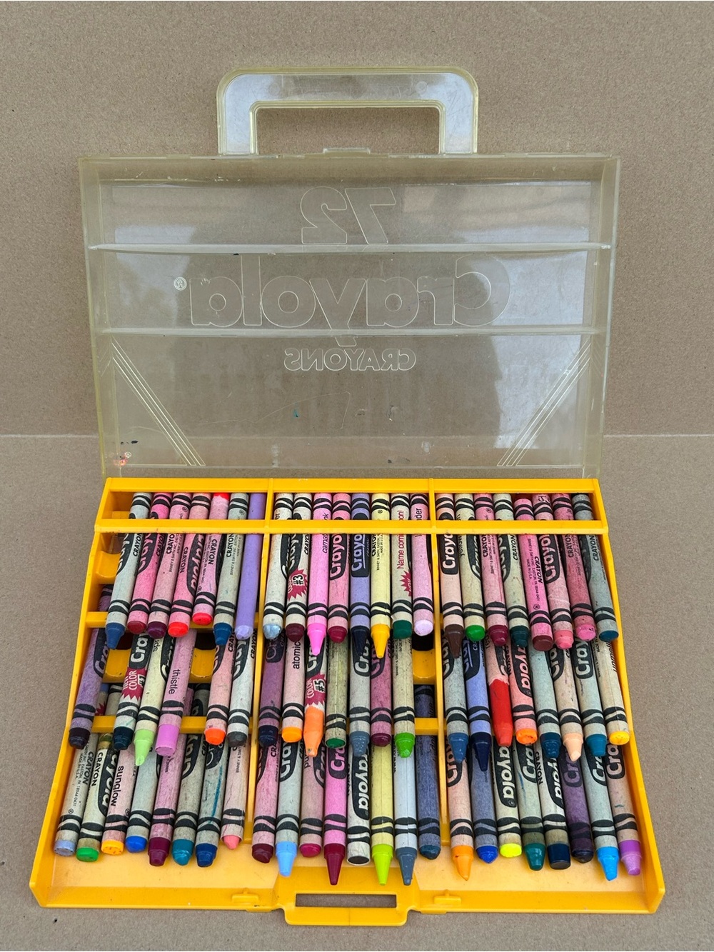 VTG Crayola 72 Crayon Storage Case/ Sharpener Rare Retired Dandelion Nostalgia